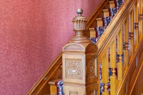 Tiny photo for 42 W CENTER ST, Kaysville, UT 84037 (MLS # 2147149)