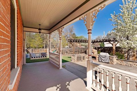 Tiny photo for 42 W CENTER ST, Kaysville, UT 84037 (MLS # 2147149)