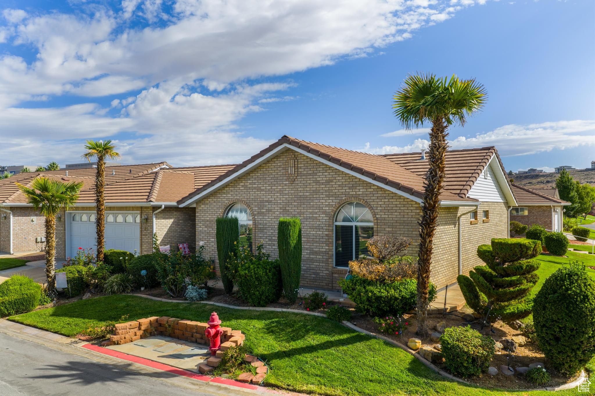 MEADOW CREEK - Residential