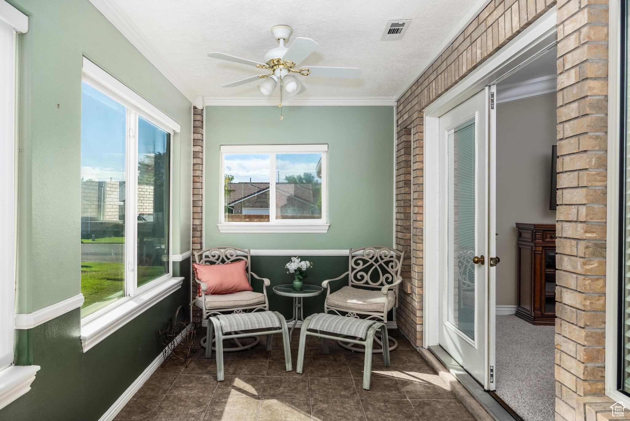 MEADOW CREEK - Residential