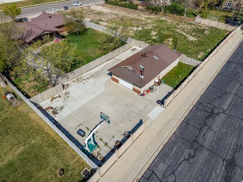 Tiny photo for 10261 S 3200 W, South Jordan, UT 84095 (MLS # 2149477)