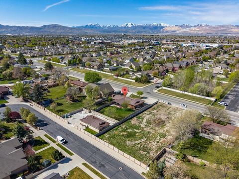 Tiny photo for 10261 S 3200 W, South Jordan, UT 84095 (MLS # 2149477)