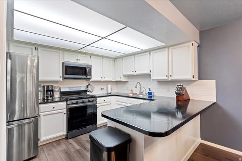 Tiny photo for 1916 E 5625 S, South Ogden, UT 84403 (MLS # 2131009)