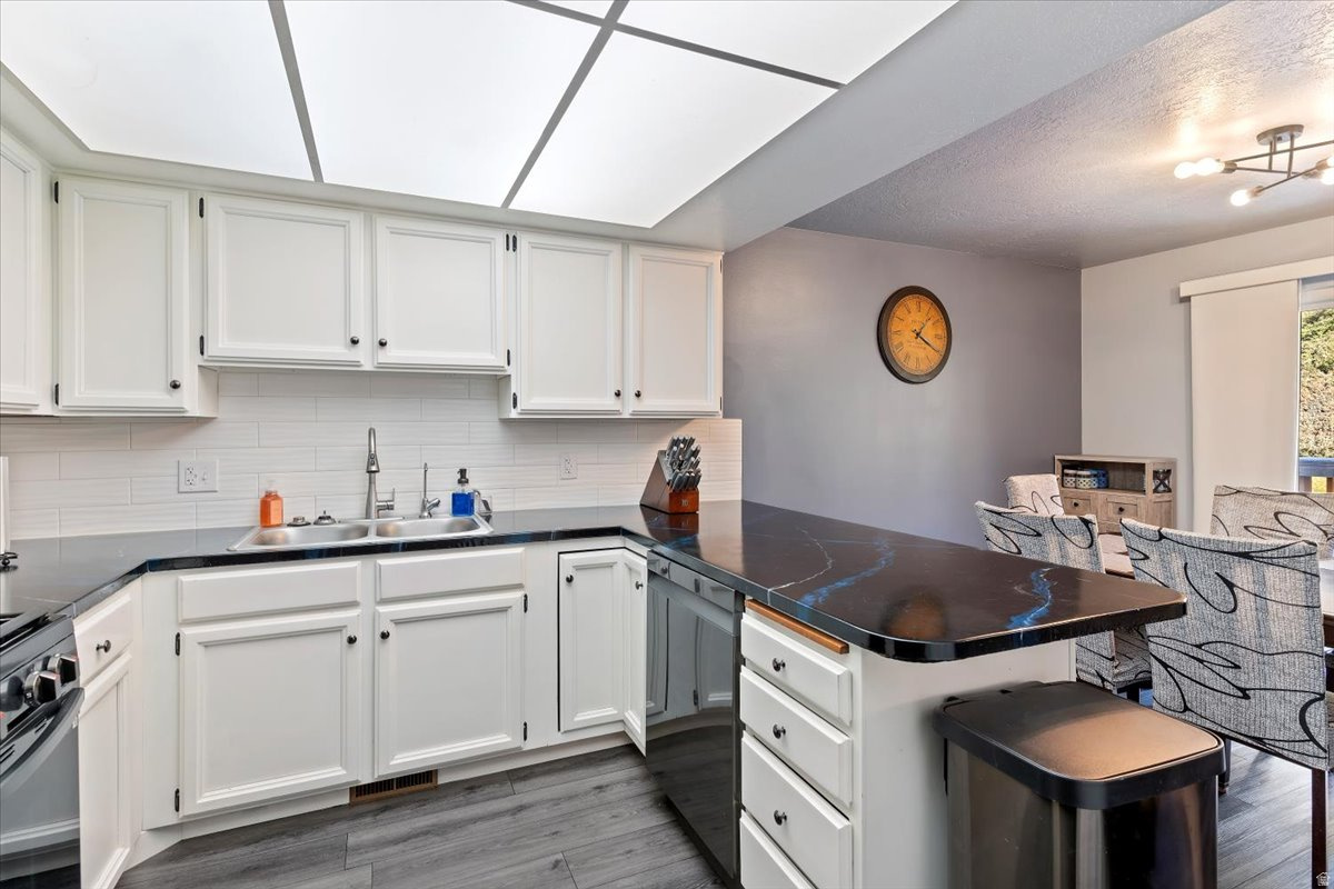 MEADOWS EAST - Residential