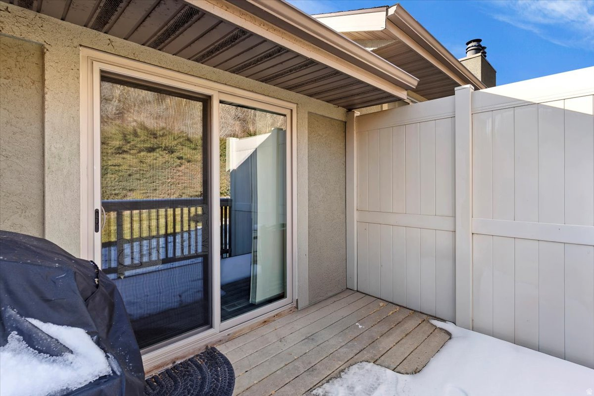 MEADOWS EAST - Residential