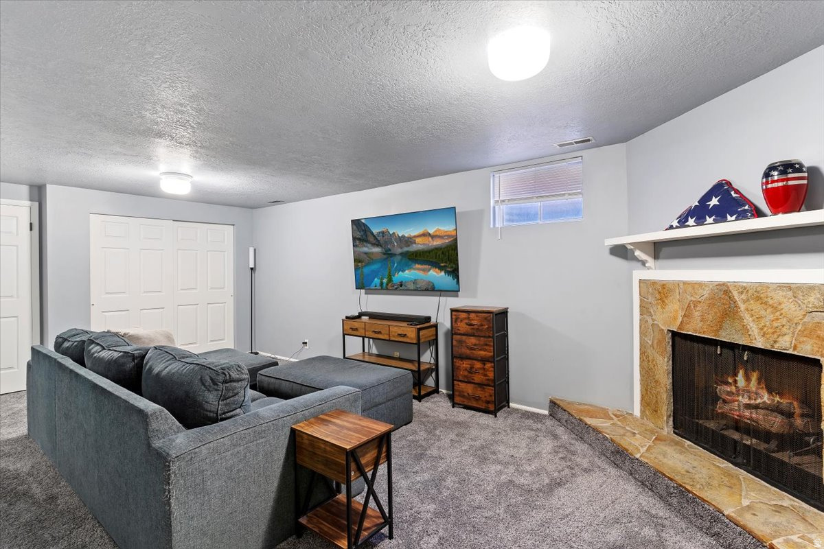 MEADOWS EAST - Residential