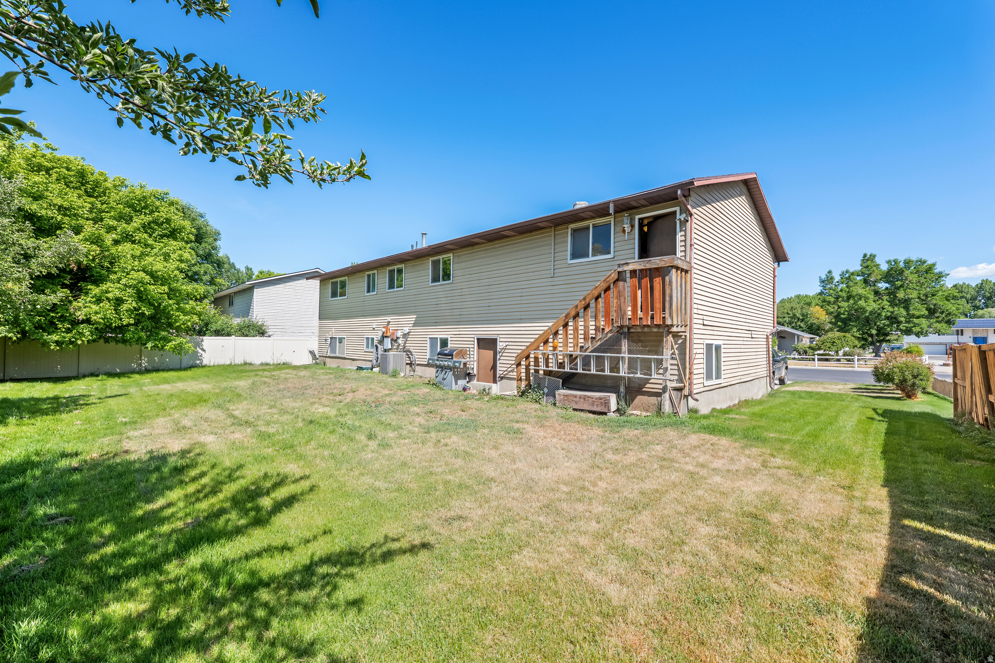 RIO VISTA - Residential