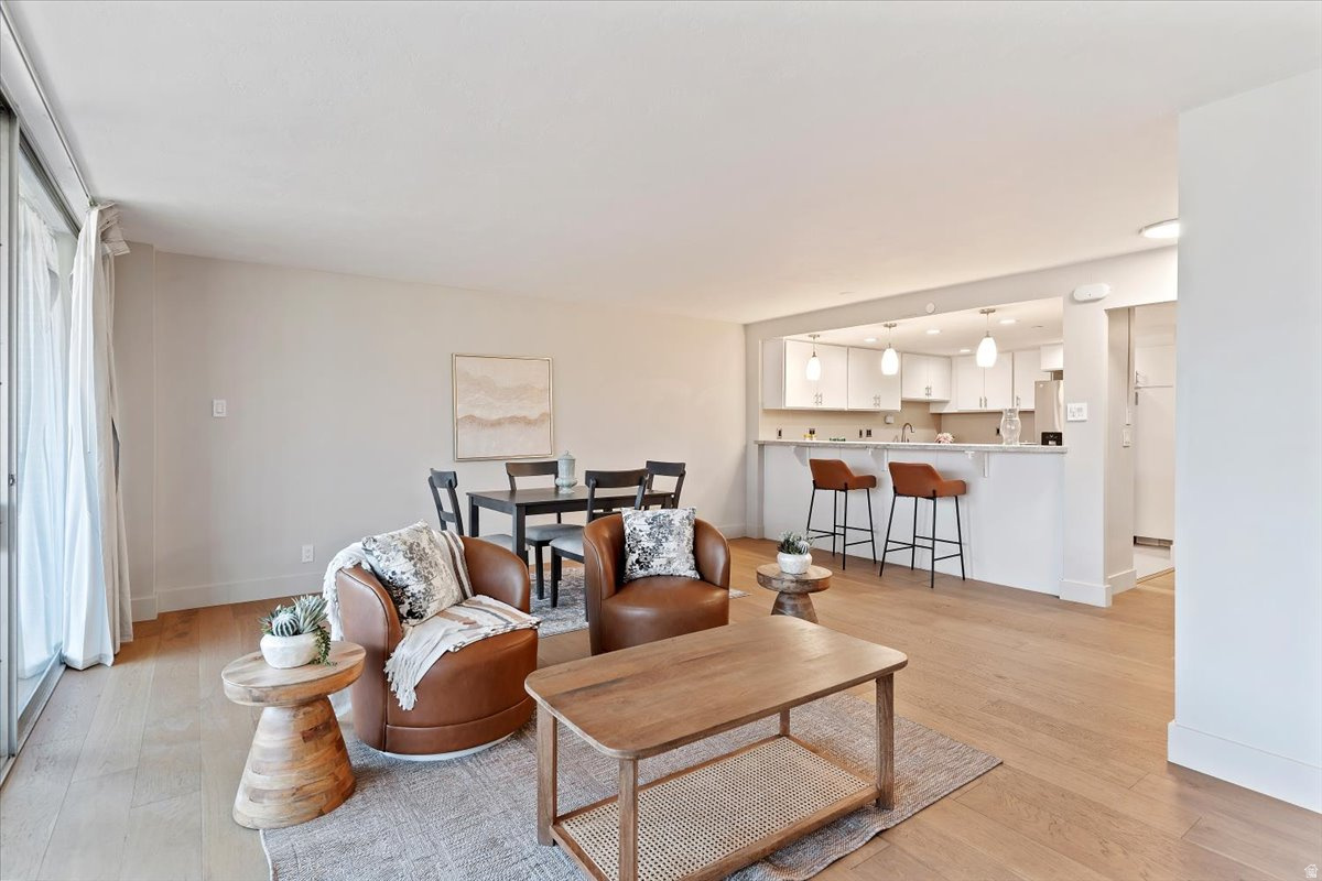 AZTEC CONDM - Residential