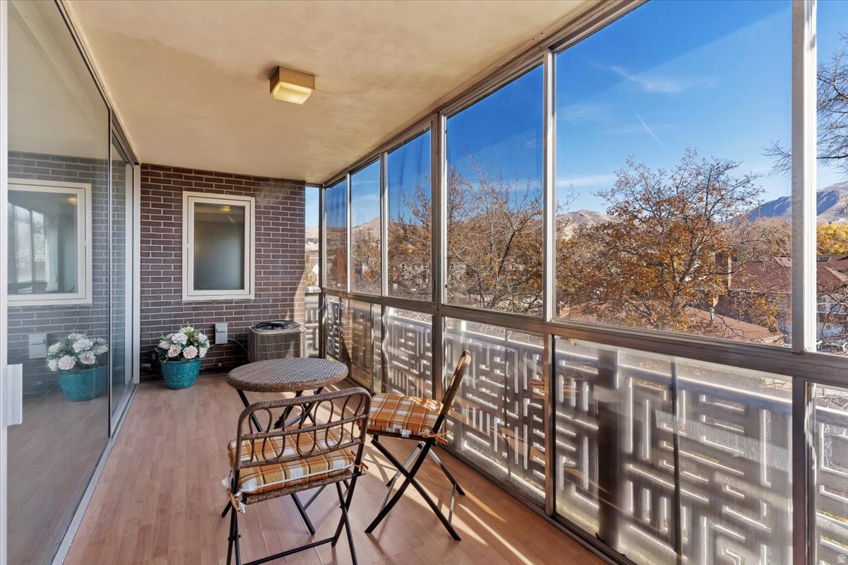 AZTEC CONDM - Residential