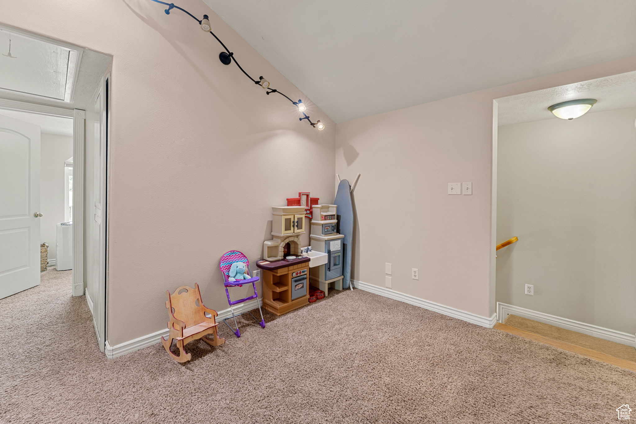 ORCHARD SPRINGS 3 - Residential