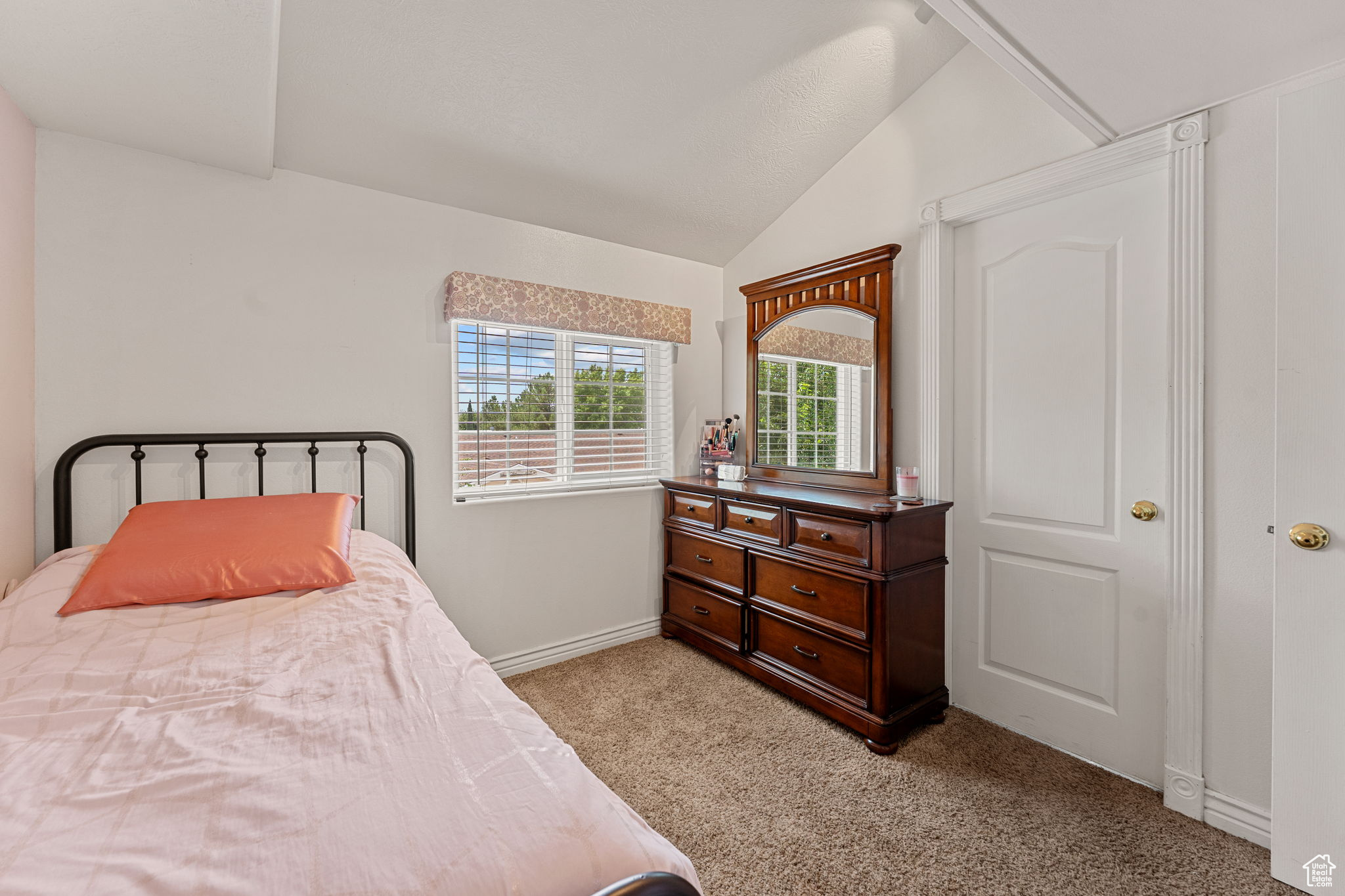 ORCHARD SPRINGS 3 - Residential