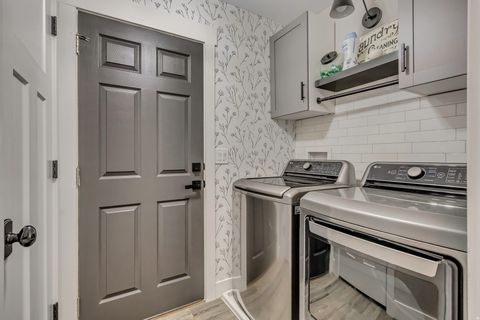 Tiny photo for 1743 W GRAYS PL, Lehi, UT 84043 (MLS # 2121462)