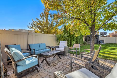 Tiny photo for 1743 W GRAYS PL, Lehi, UT 84043 (MLS # 2121462)