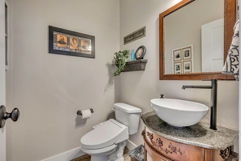 Tiny photo for 1743 W GRAYS PL, Lehi, UT 84043 (MLS # 2121462)