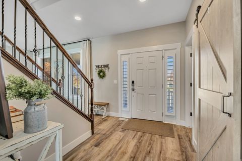 Tiny photo for 1743 W GRAYS PL, Lehi, UT 84043 (MLS # 2121462)