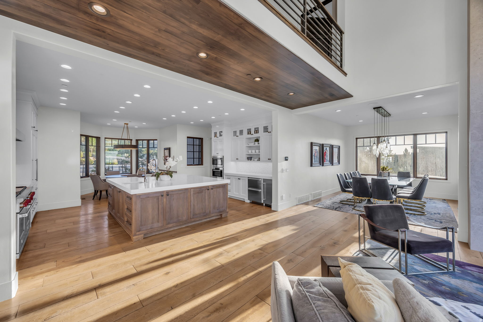 SUMMIT CREEK - Residential