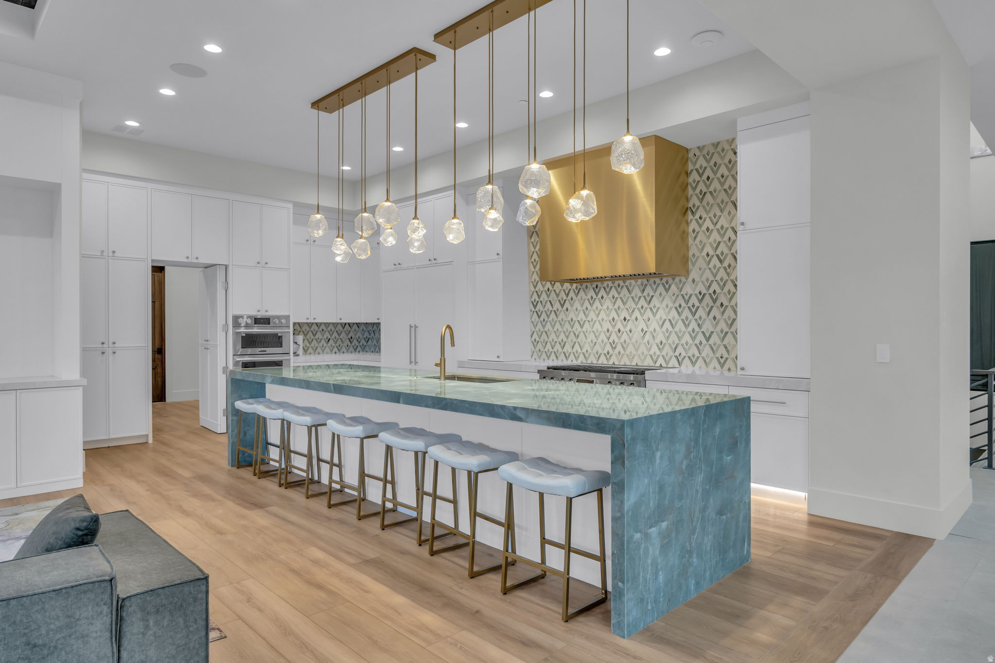 SUMMIT CREEK - Residential