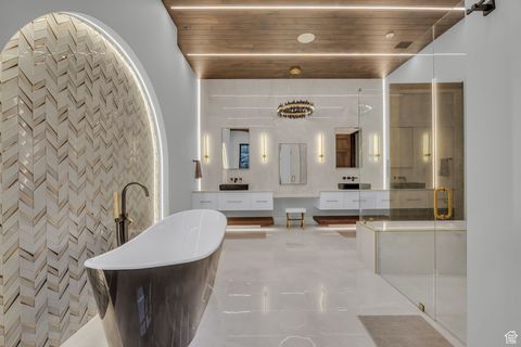 Tiny photo for 867 S SUMMIT DR, Woodland Hills, UT 84653 (MLS # 2097113)