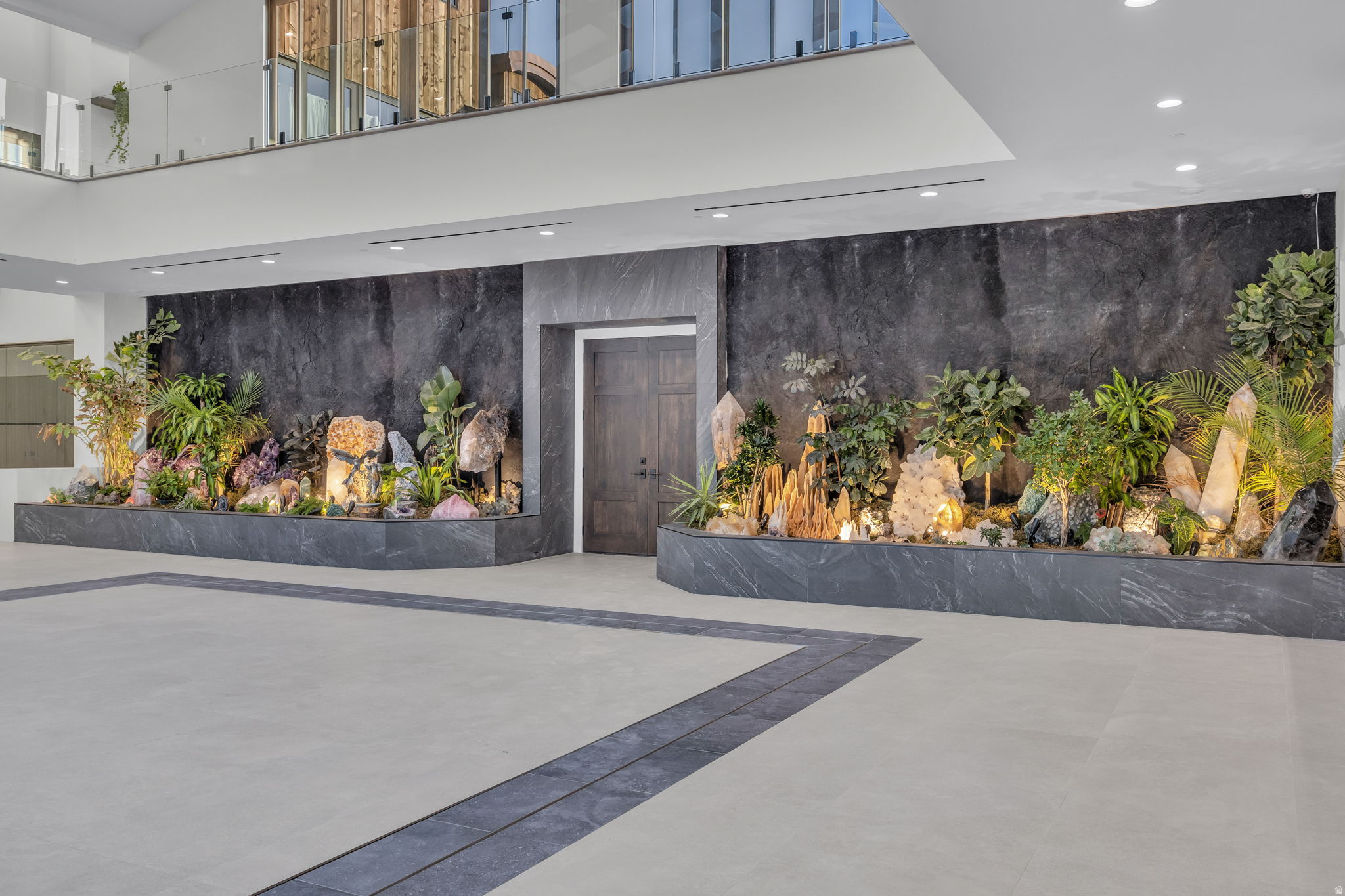 SUMMIT CREEK - Residential