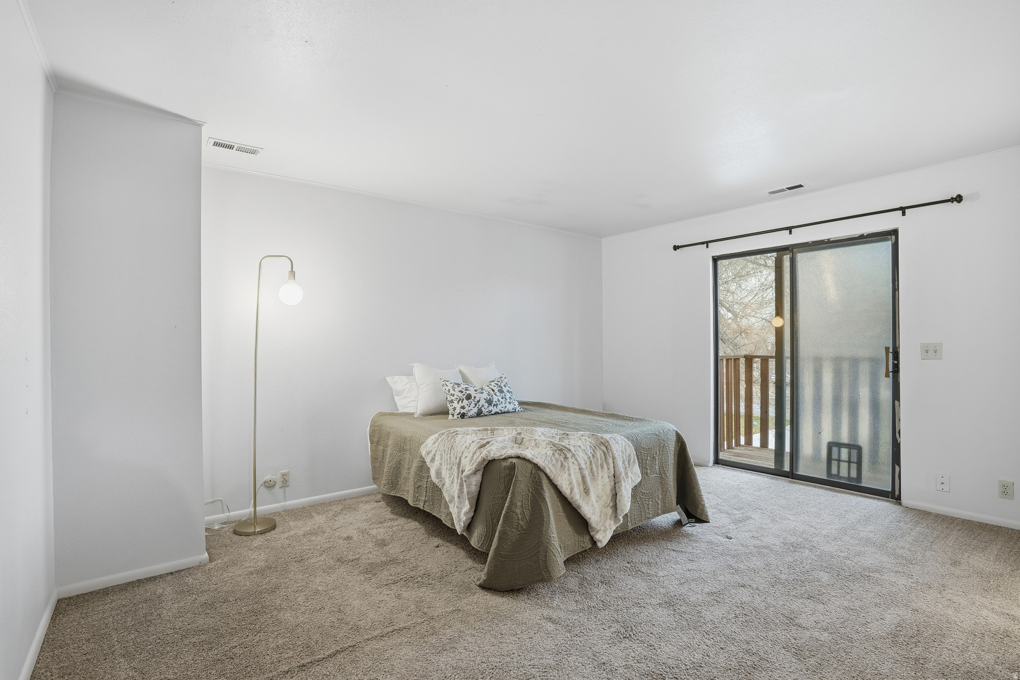 HOMEFIELD - Residential