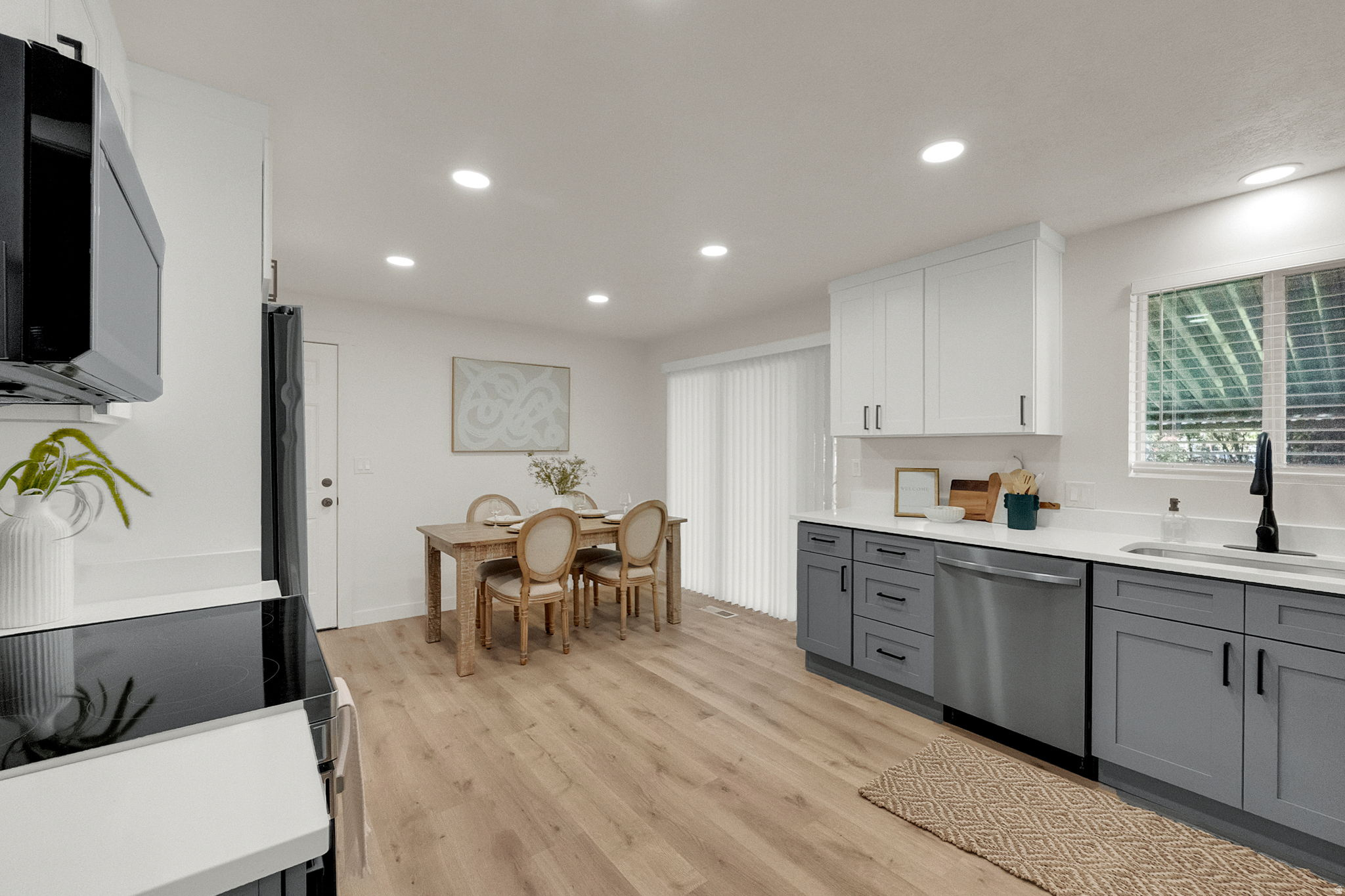 ROBINS PARK - Residential