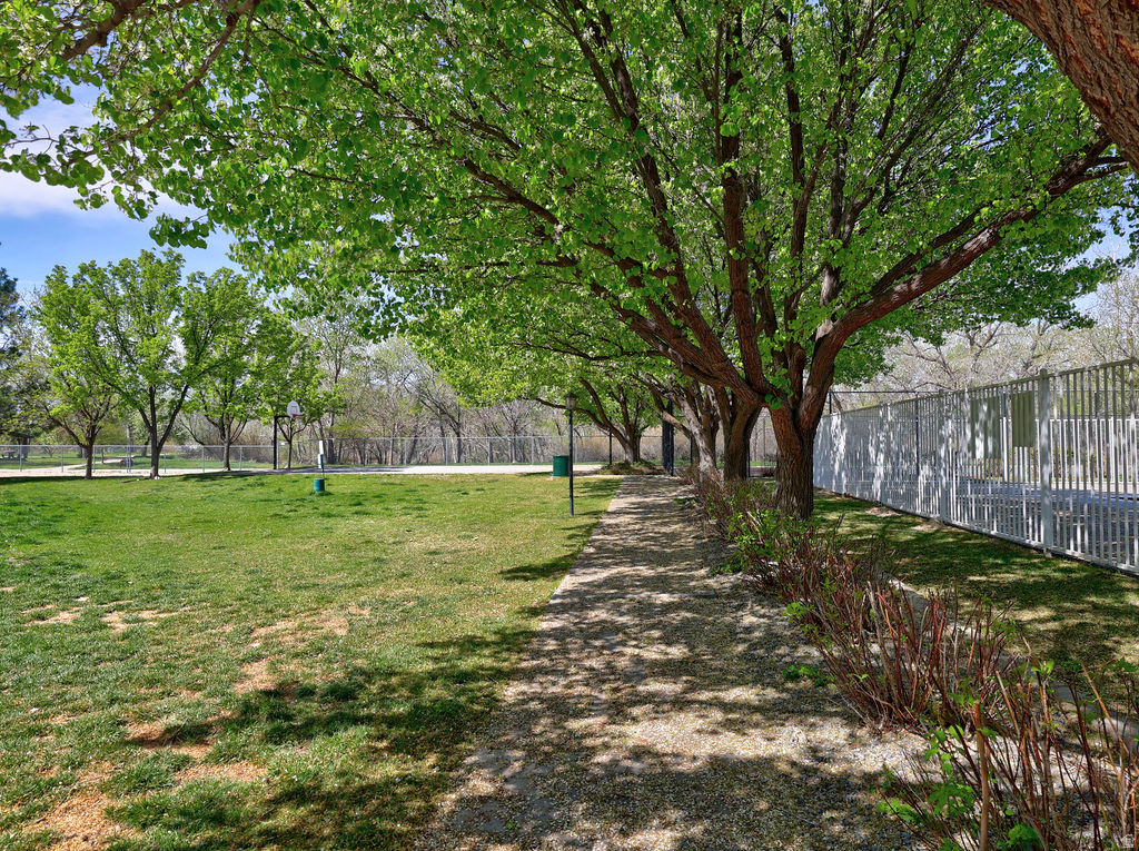 RIVER RUN CONDO PH 6 - Residential