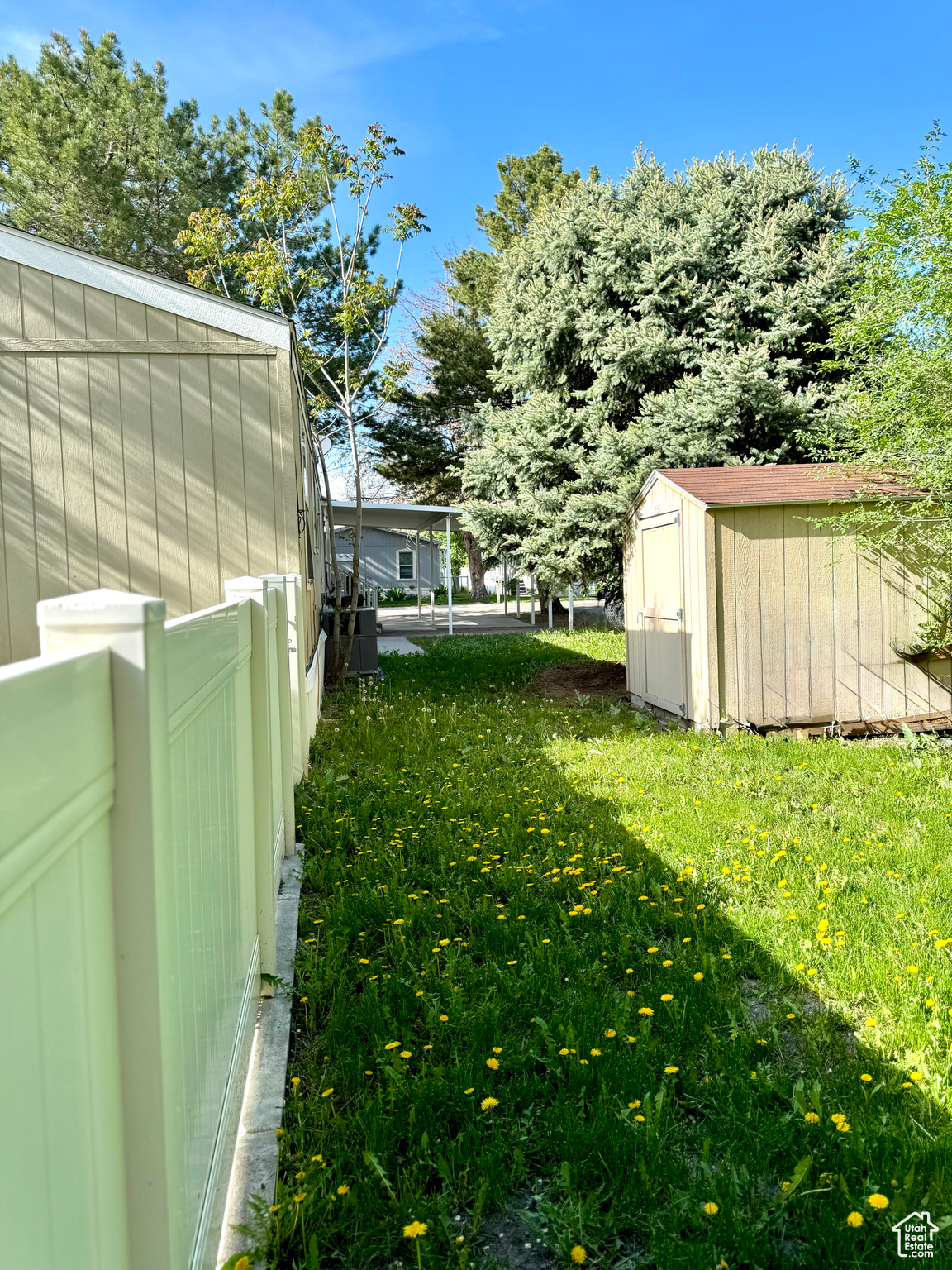 ALL SEASONS - Residential