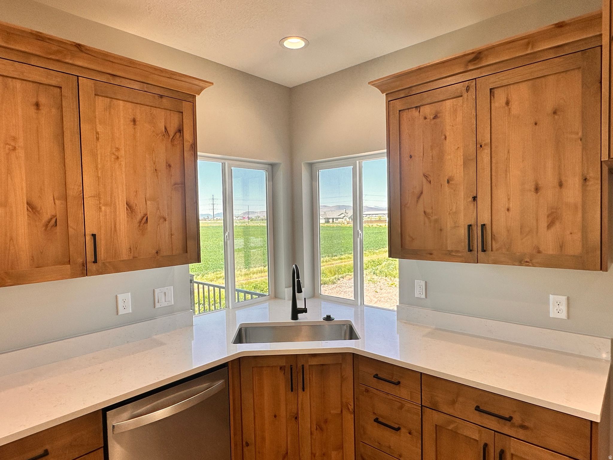 COTTONWOOD LANDING - Residential