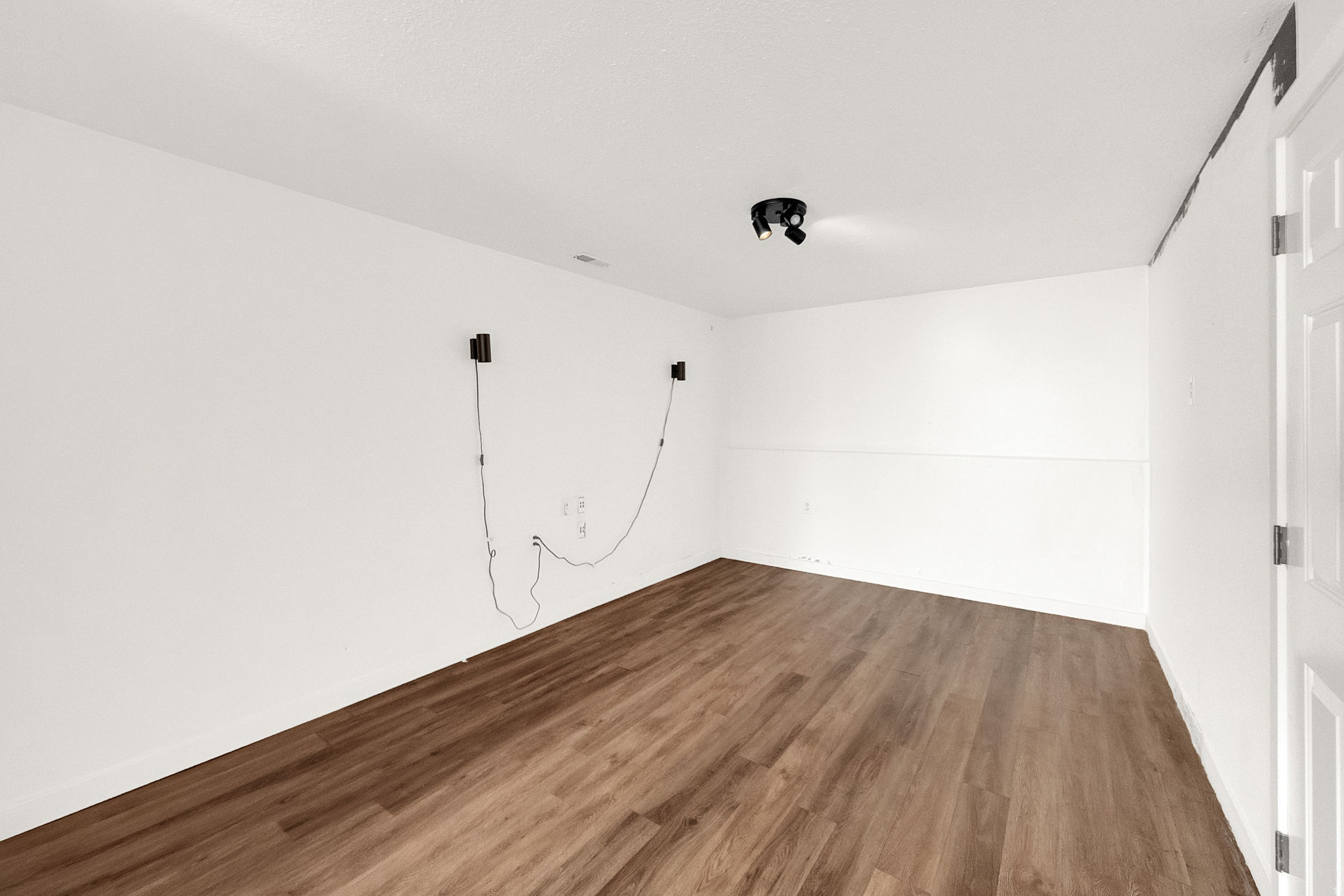 COUNTRY PARK - Residential