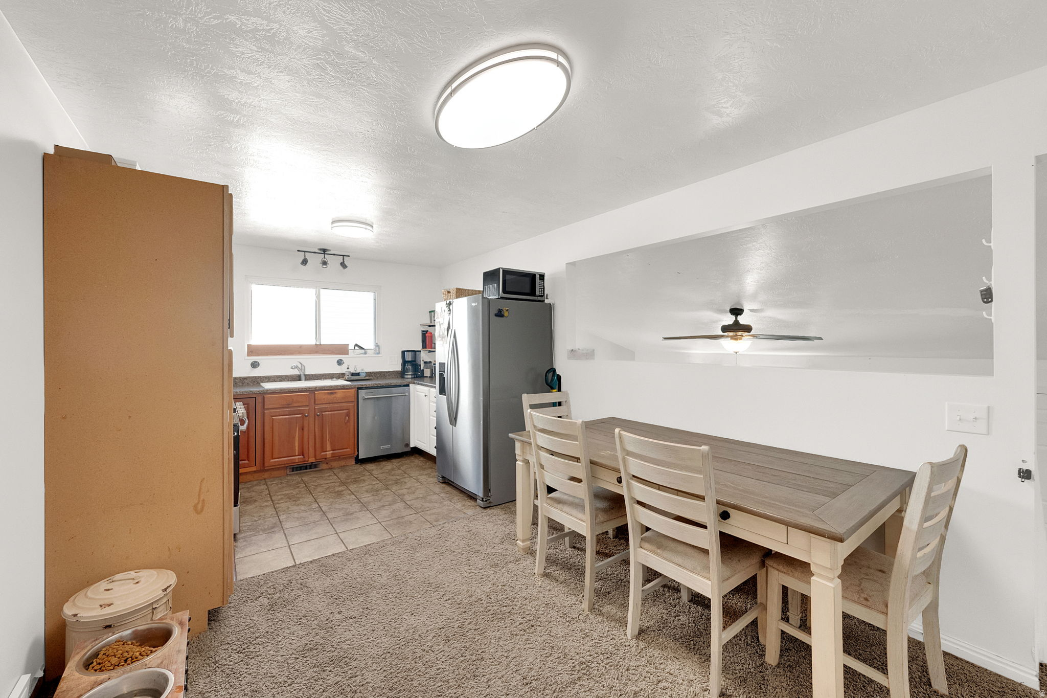 COUNTRY PARK - Residential