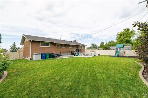 Tiny photo for 1060 N KINGSWOOD RD, Kaysville, UT 84037 (MLS # 2119299)