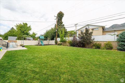 Tiny photo for 1060 N KINGSWOOD RD, Kaysville, UT 84037 (MLS # 2119299)