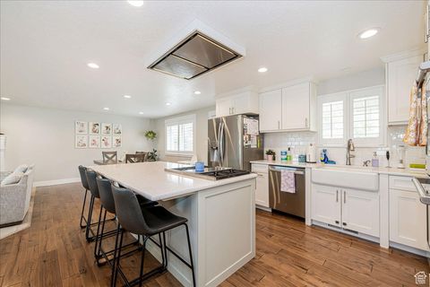 Tiny photo for 1060 N KINGSWOOD RD, Kaysville, UT 84037 (MLS # 2119299)