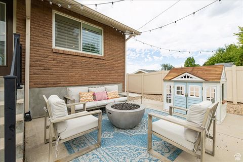 Tiny photo for 1060 N KINGSWOOD RD, Kaysville, UT 84037 (MLS # 2119299)