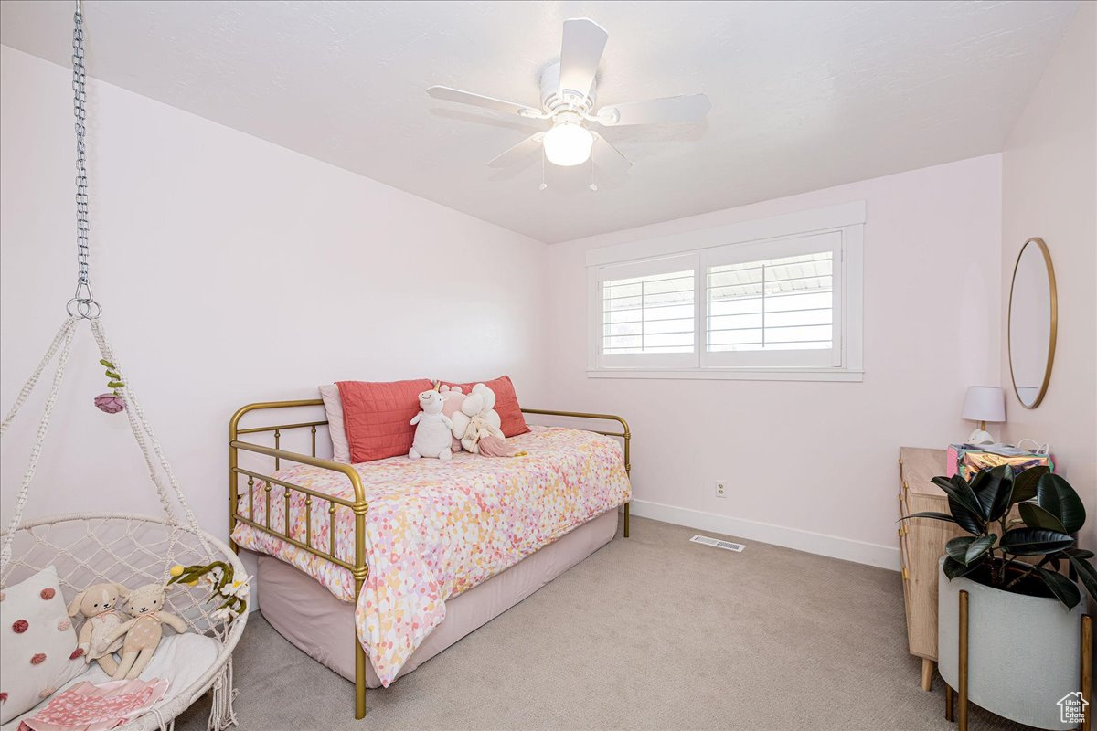 KING CLARION HILLS - Residential