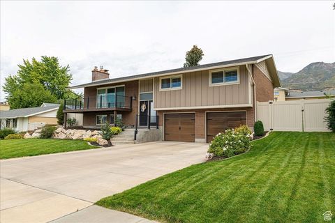 Tiny photo for 1060 N KINGSWOOD RD, Kaysville, UT 84037 (MLS # 2119299)