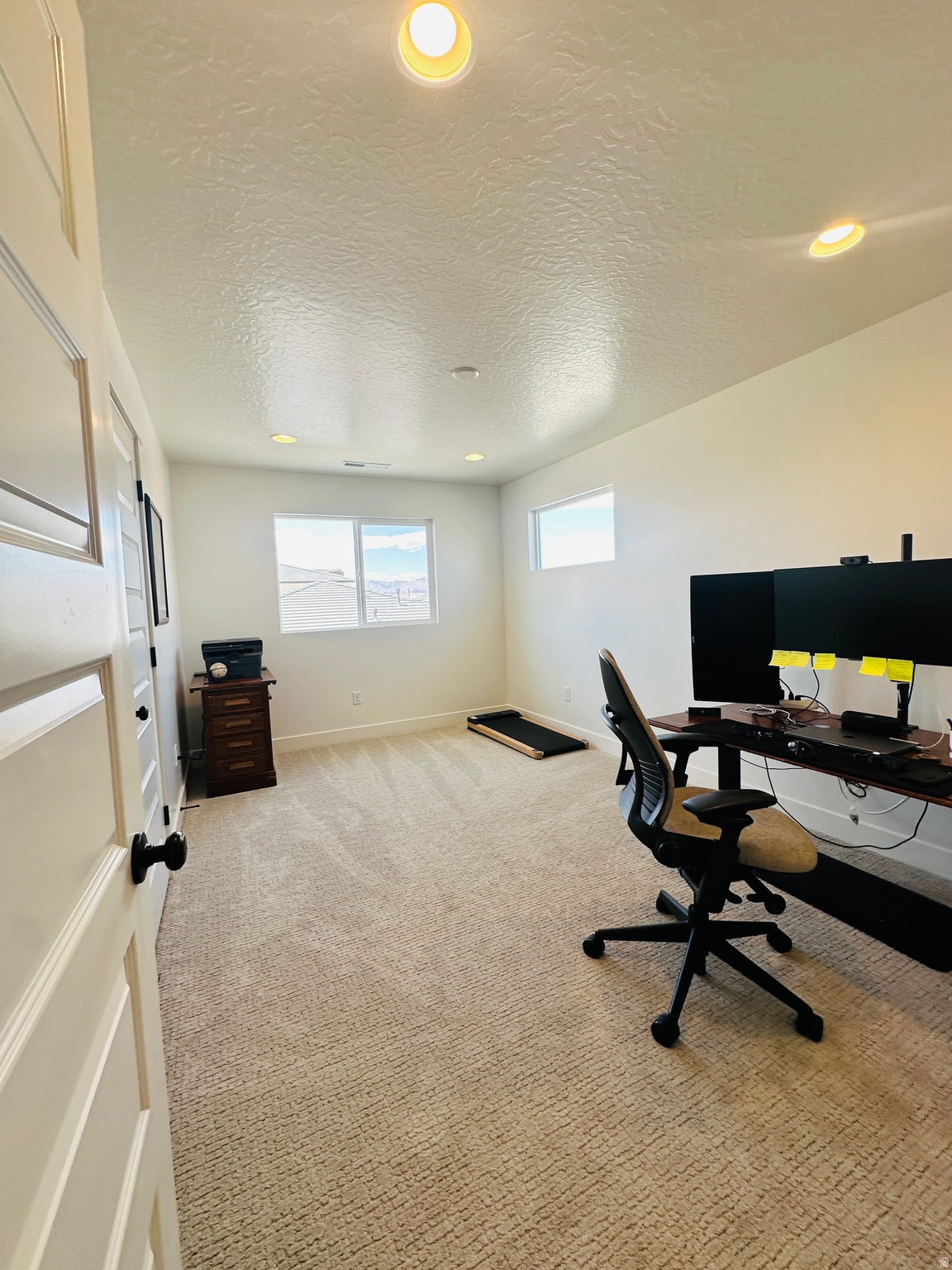 WHITE HILLS - Residential