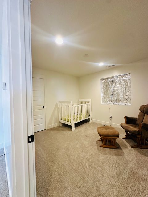 Tiny photo for 1370 E HONEYCOMB CT, Saint George, UT 84790 (MLS # 2154622)