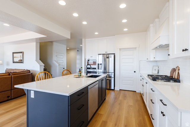 WHITE HILLS - Residential