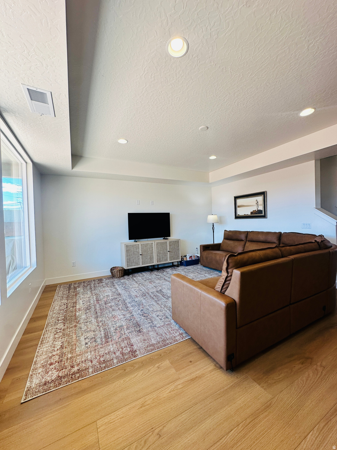 WHITE HILLS - Residential