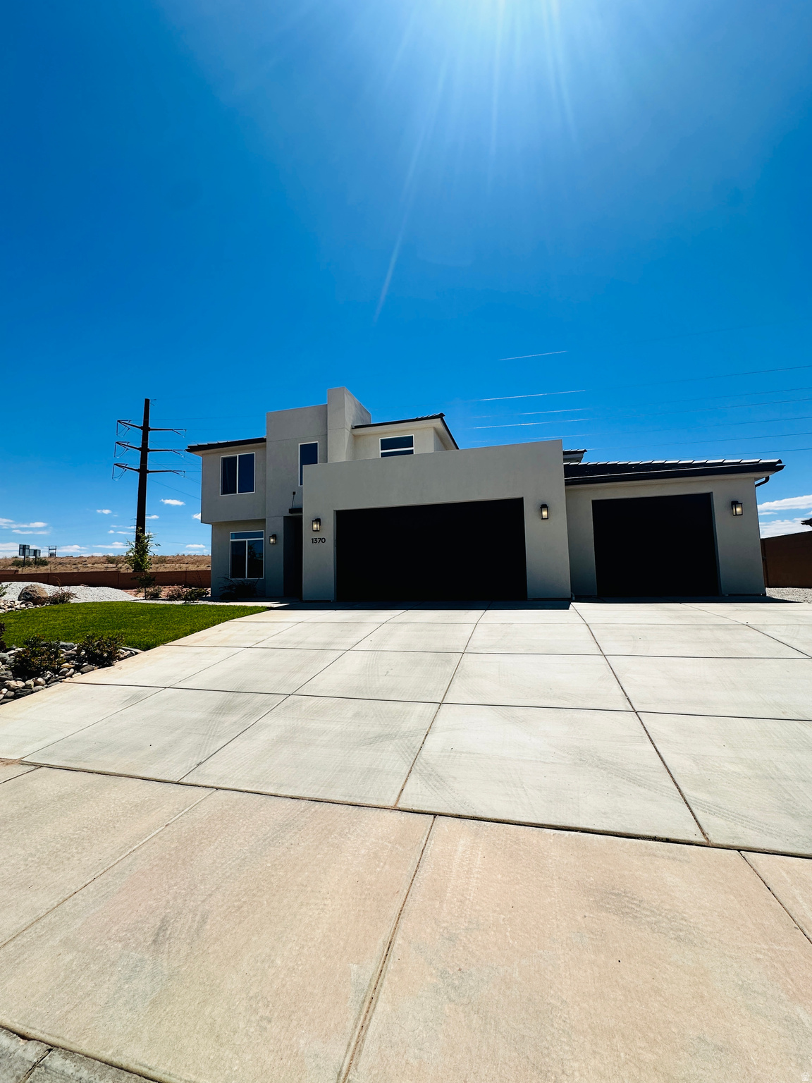 WHITE HILLS - Residential
