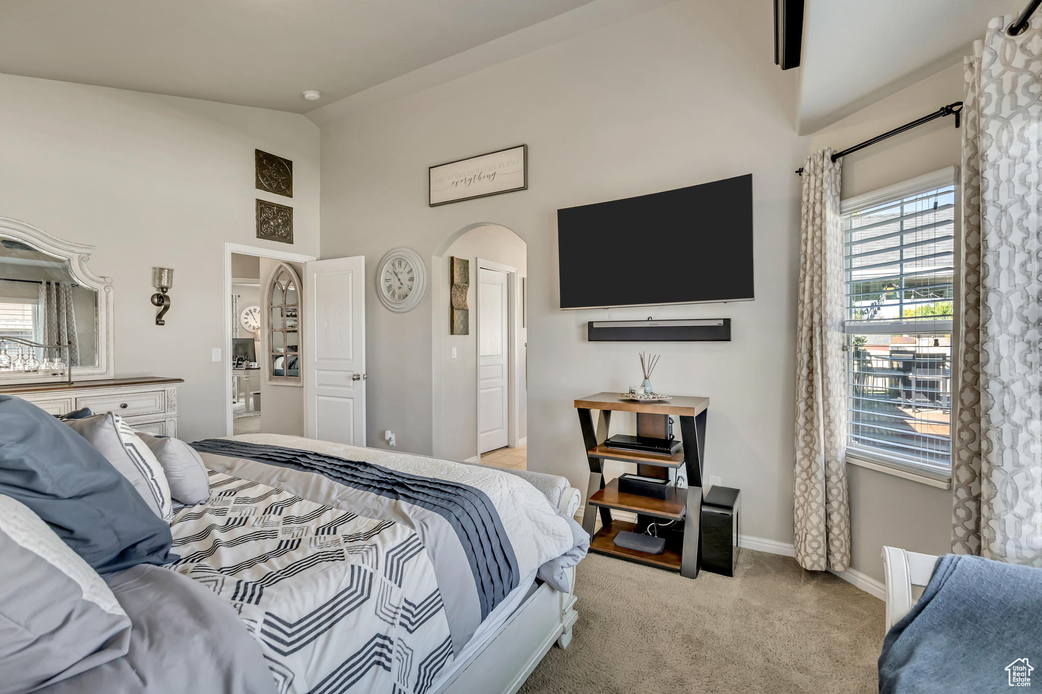 YALECREST EST 175 - Residential