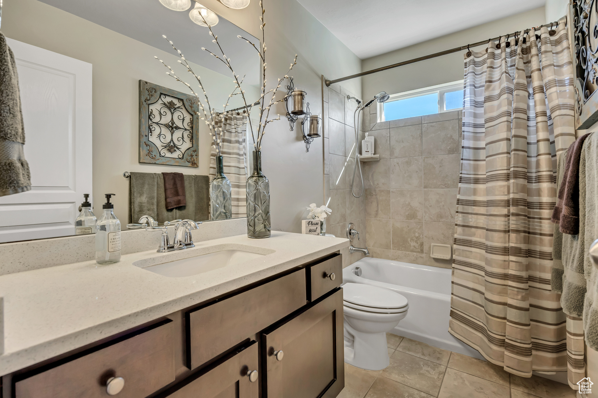 YALECREST EST 175 - Residential