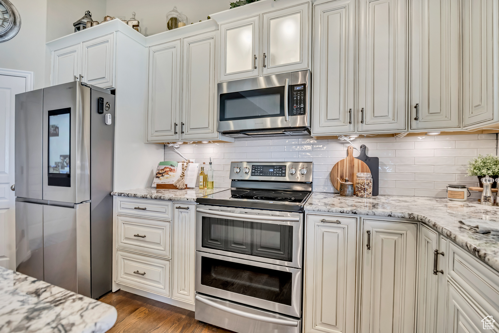 YALECREST EST 175 - Residential