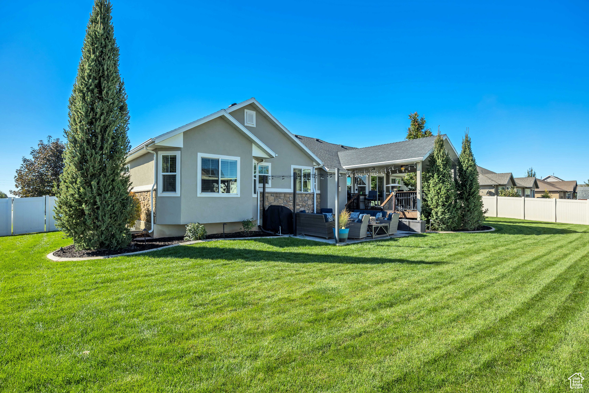 YALECREST EST 175 - Residential