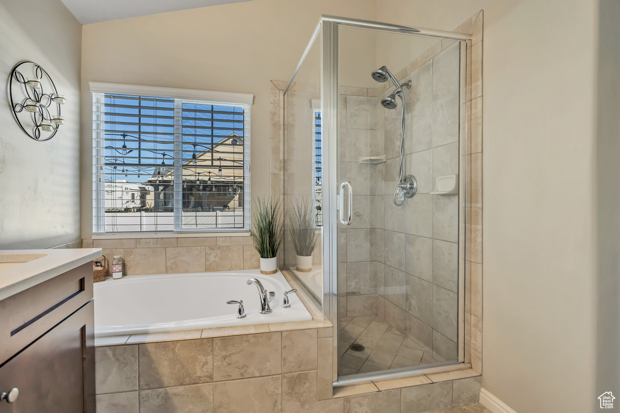 YALECREST EST 175 - Residential