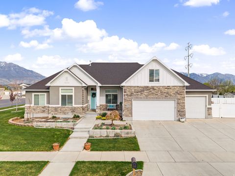 Photo of 83 N SUNSET DR, Vineyard, UT 84059 (MLS # 2147275)