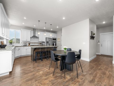 Tiny photo for 83 N SUNSET DR, Vineyard, UT 84059 (MLS # 2147275)