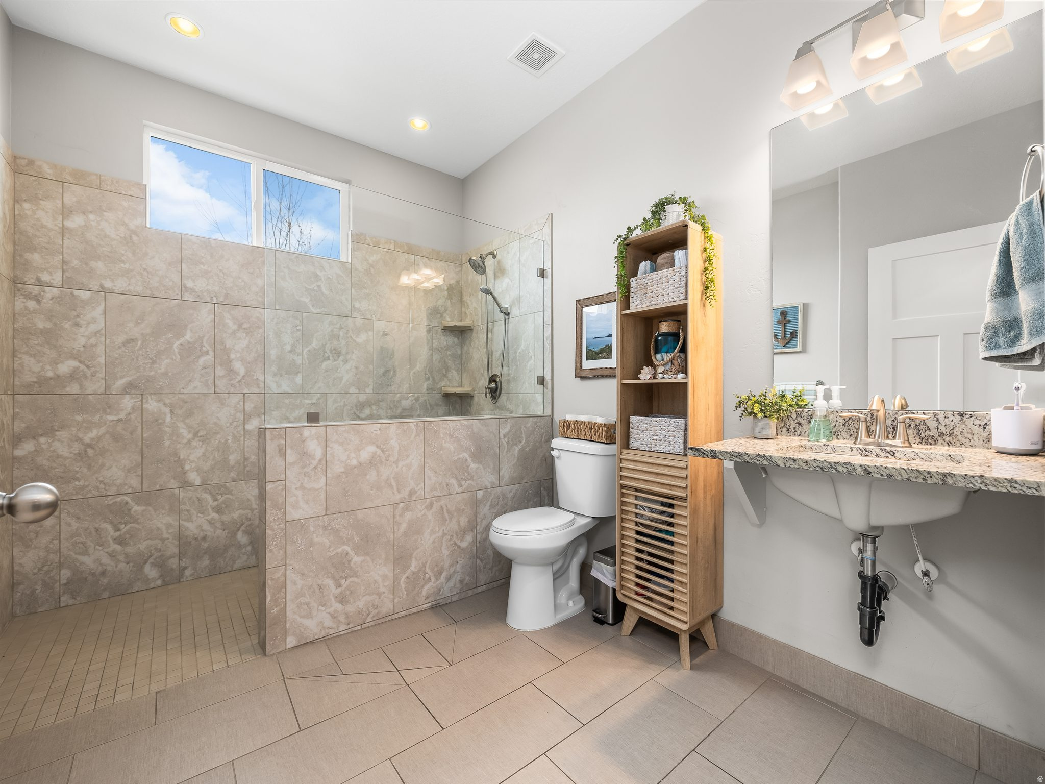 THE SHORES PHASE 1 - Residential