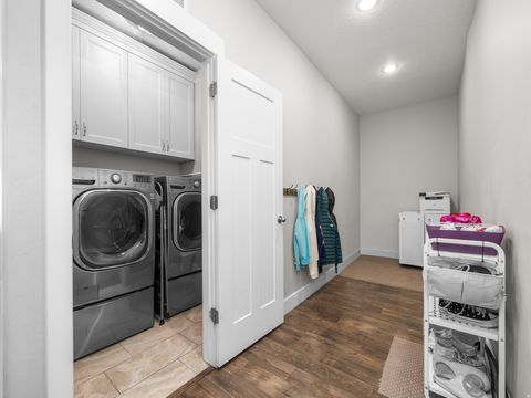 Tiny photo for 83 N SUNSET DR, Vineyard, UT 84059 (MLS # 2147275)